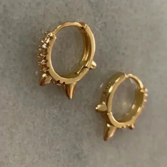 Gold Crystal Pave Spike Hoop Huggie Earrings Brand New - Picture 4 of 5